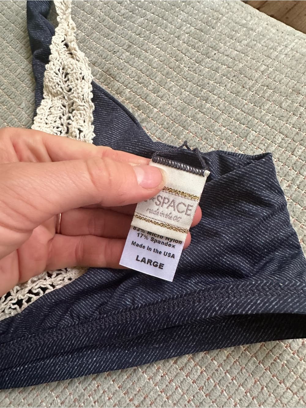 NWOT L*Space crochet back bikini top large - Thumbnail 3