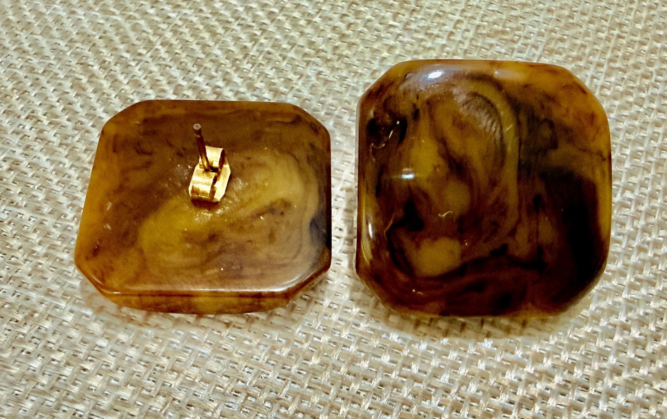 2I. 1940s Caramel Swirl/Mississippi Mud Bakelite Earrings