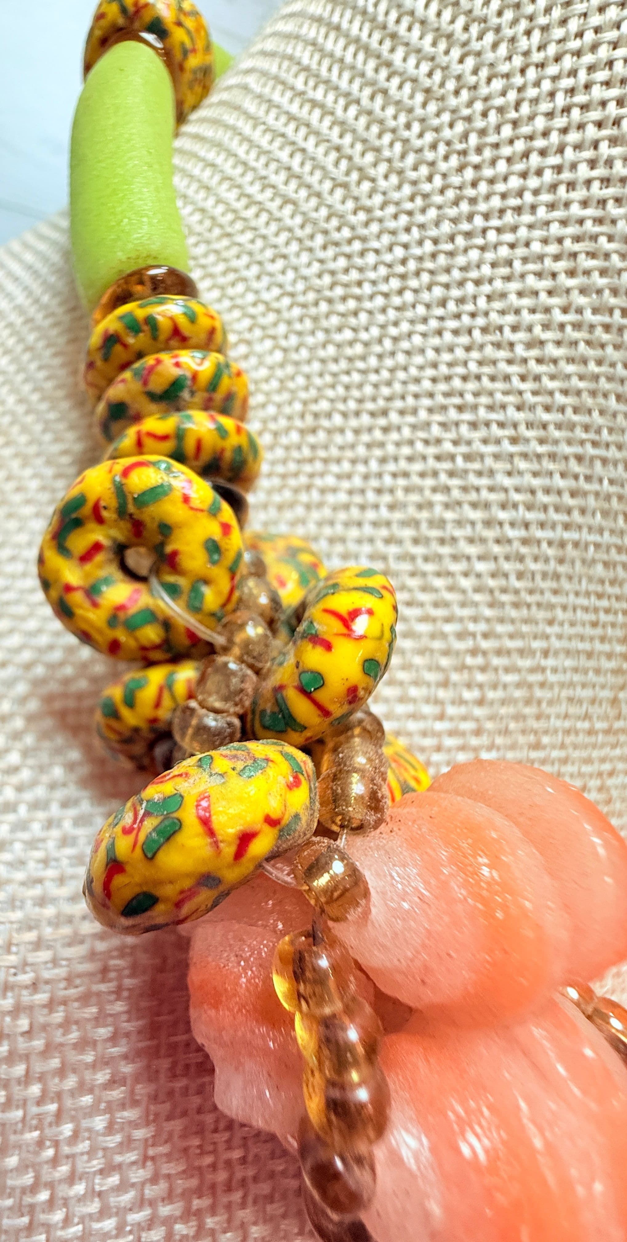 6N. 1850-1900s African Krobo Trade Beads Necklace - Thumbnail 2