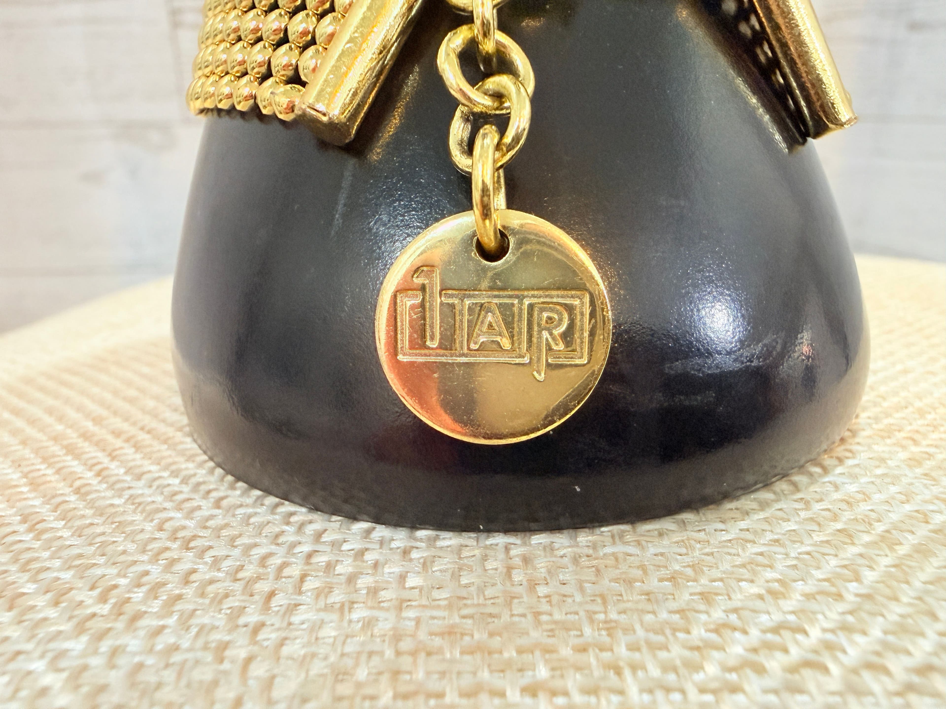 2F. 1980s 1AR by UnoAerre Gold-Tone Chainmail Bracelet - Thumbnail 2