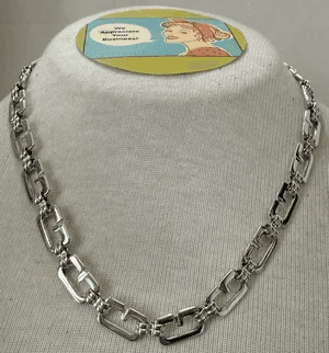 2X. 1980s Givenchy Logo G-Links Necklace - Thumbnail 2