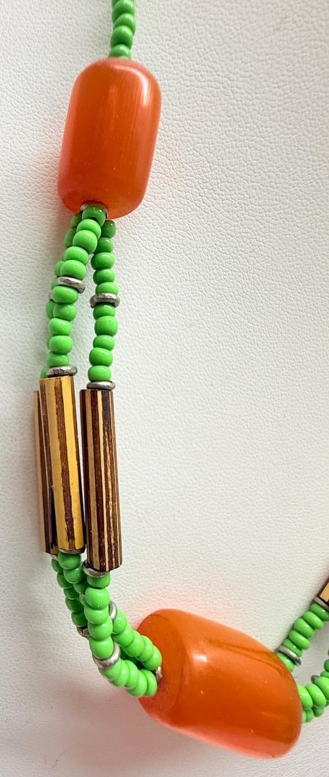 7B. Vintage 1950s African Copal Orange Amber Green Glass Wood Bead Necklace - pre-owned---excellent - Thumbnail 2