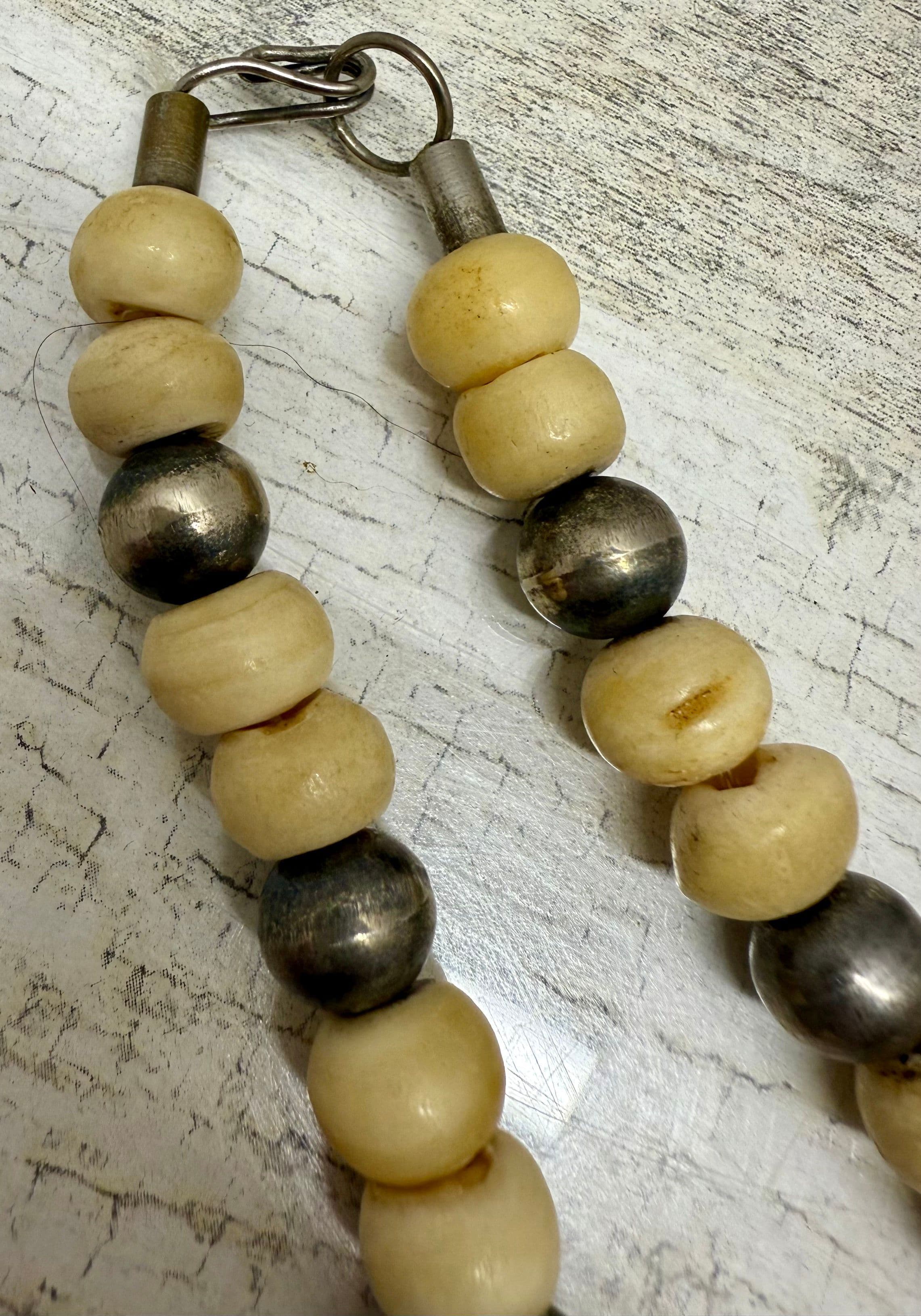 5D. Vintage 1960s Native American Charm Necklace - Thumbnail 4