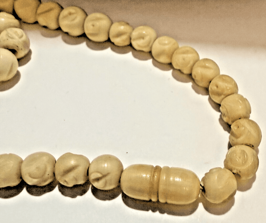 5I. Vintage 1960s Hand Carved Antler Rose Pattern Beads - Thumbnail 7