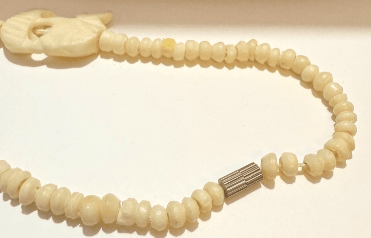 5H. Vintage 1970s Carved Cow Bone Beaded Elephant Necklace - Thumbnail 7