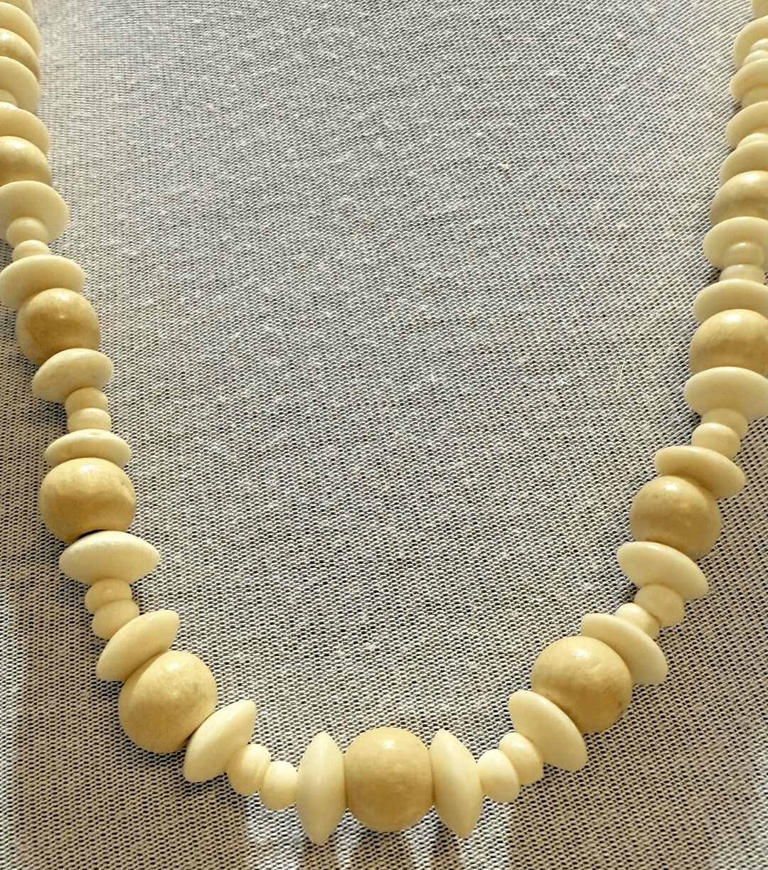 5G. Antique 1900s Deer Antler Bone & Wood Bead Necklace - Thumbnail 4