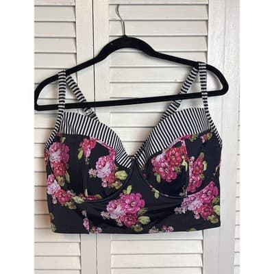 Torrid Black Floral Striped Longline Bikini Swim Top Underwire Women's Size 4