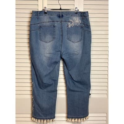 Slim-Sation Blue Floral Embroidered Tassel Crop Denim Jeans Women's Size 18 - Thumbnail 6