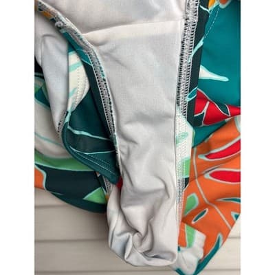 Vince Camuto Bright Floral One Piece Swimsuit Size 10-Preloved Great Condition - Thumbnail 7
