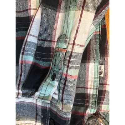 The North Face Shirt Mens Medium Green/Black Plaid Flannel Button Up Outdoor - Thumbnail 4