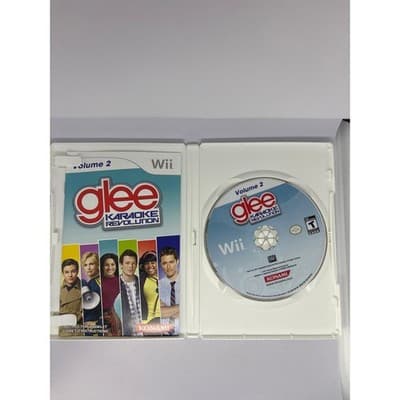 Glee Karaoke Revolution Volume 2 (Nintendo Wii) Includes Manual - Thumbnail 3
