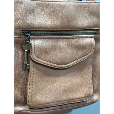 Fossil Brown Leather Crossbody Shoulder Bag Pocket Purse Gently Used - Thumbnail 2