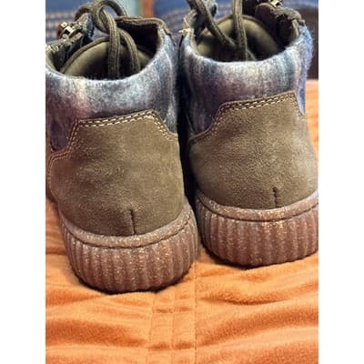 Clark Collection Bootie Boot Lace and Zipper Closure Green Size 5.5 - Thumbnail 4