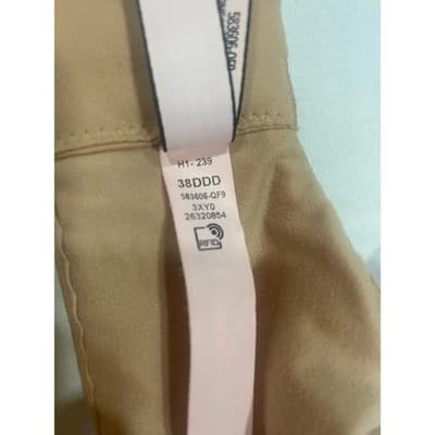 Victoria's Secret Lined Perfect Coverage Beige Size 38DDD - Thumbnail 5