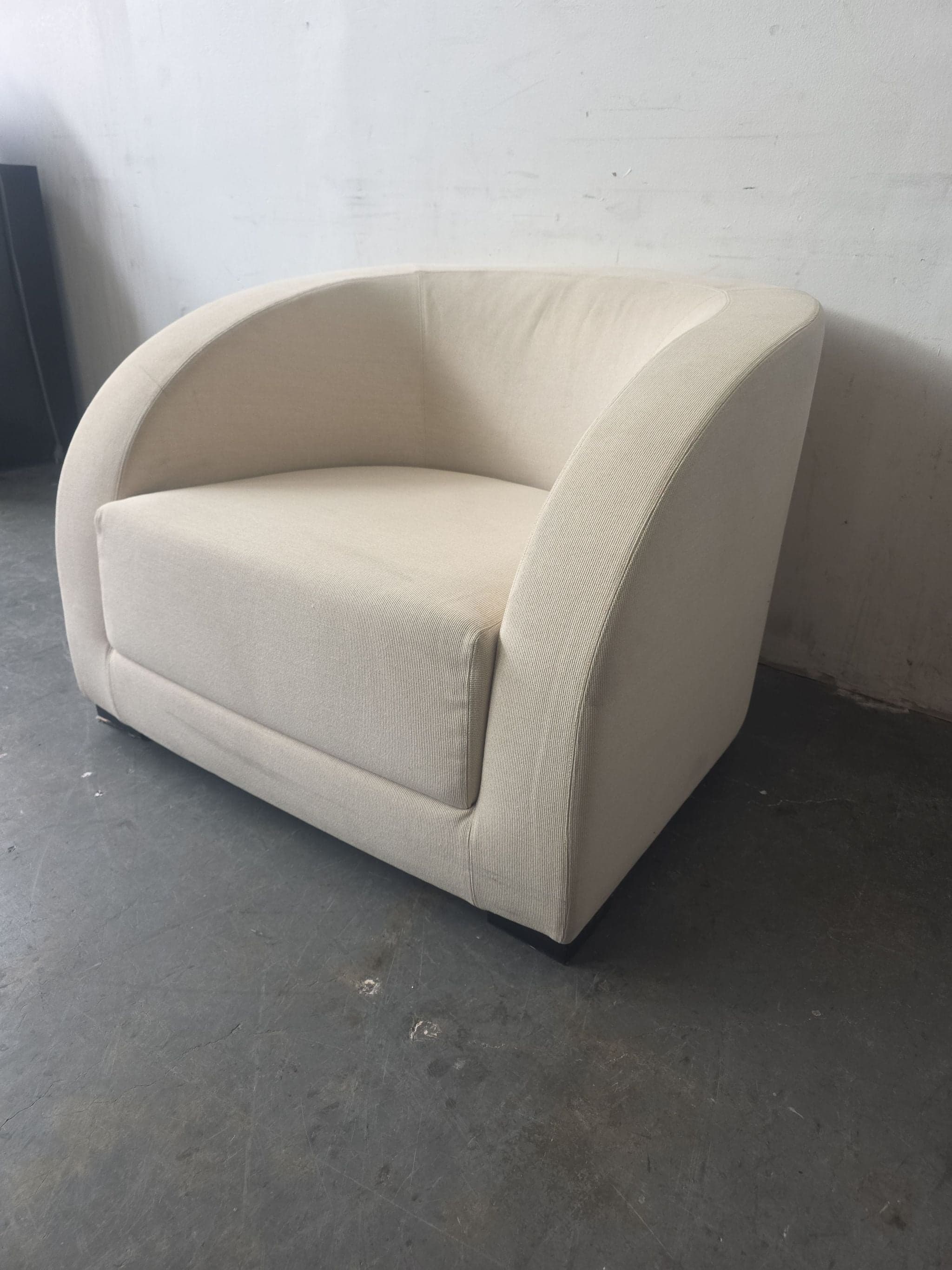 Armani Casa Modern Beige Lounge Chair – Comfortable and Stylish - Thumbnail 2