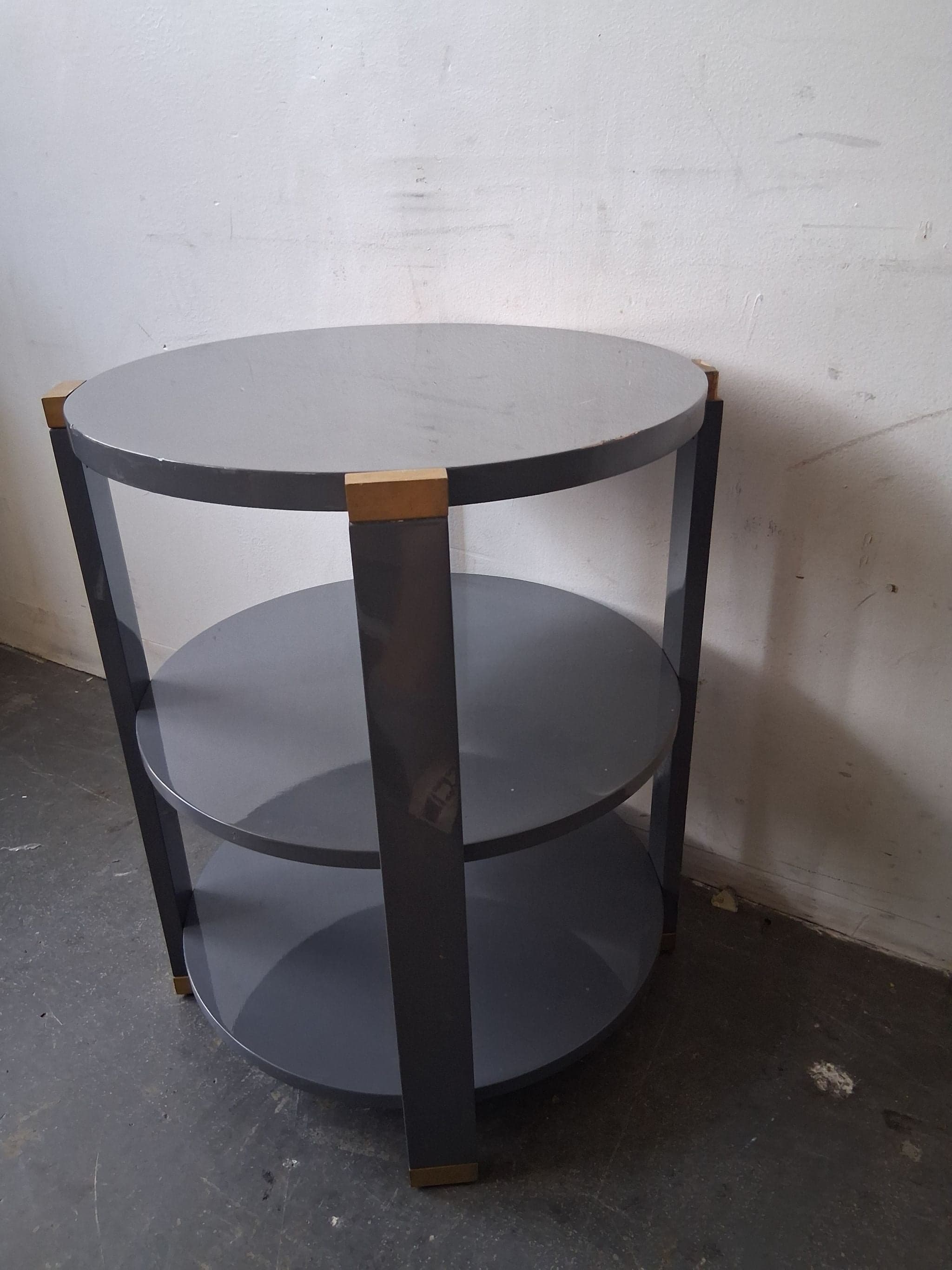 Andrew Martin by Sonder Living Gray Round Side Table with Brass Accents - Thumbnail 4