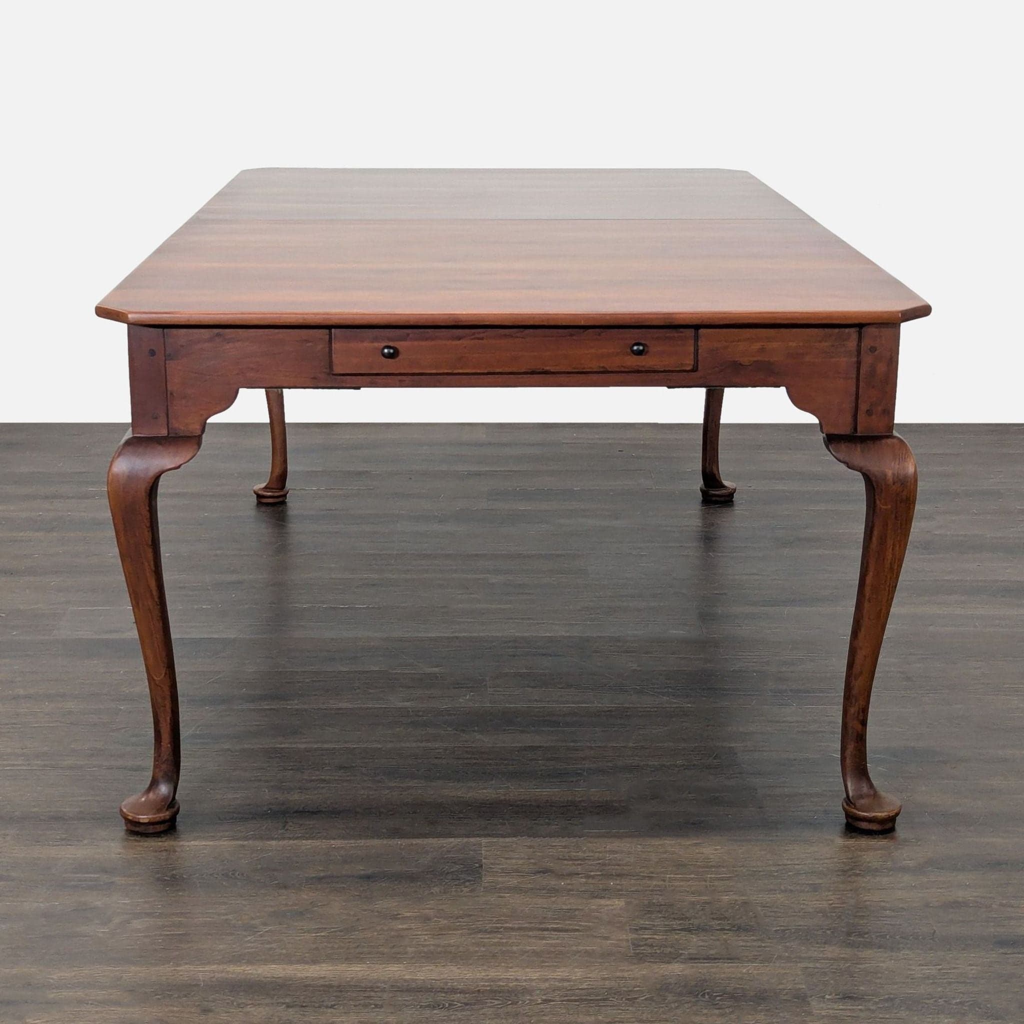 Bob Timberlake for Lexington Solid Cherry Queen Anne 9-Piece Extendable Dining Set - Thumbnail 4