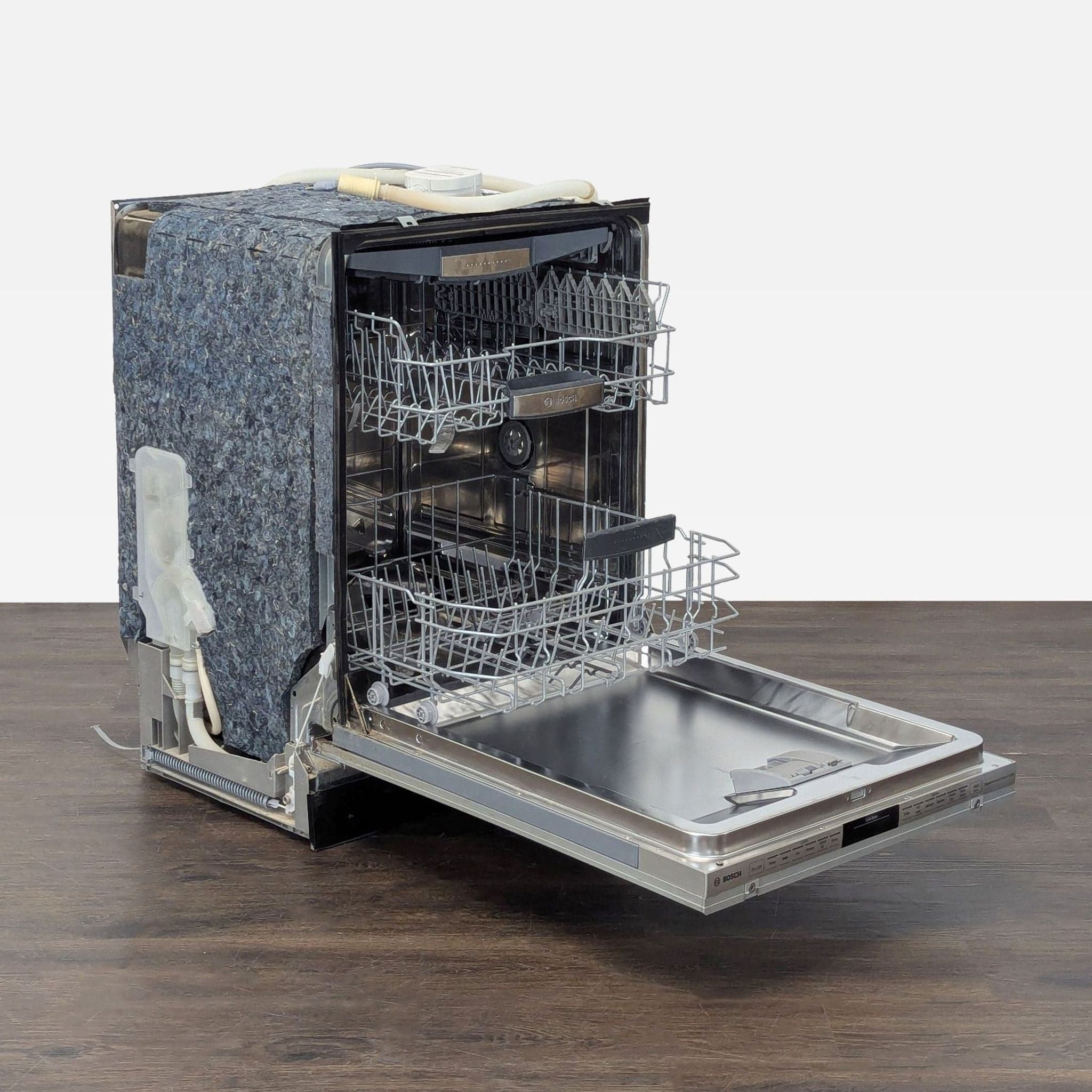 Bosch Built-In Stainless Steel Dishwasher - Reliable and Efficient Cleaning - Thumbnail 2
