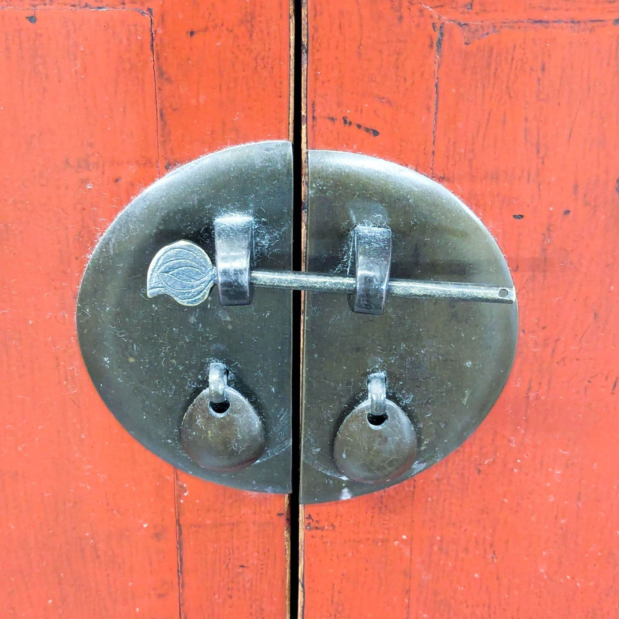 Vintage Chinese Cabinet/End Table - Thumbnail 9