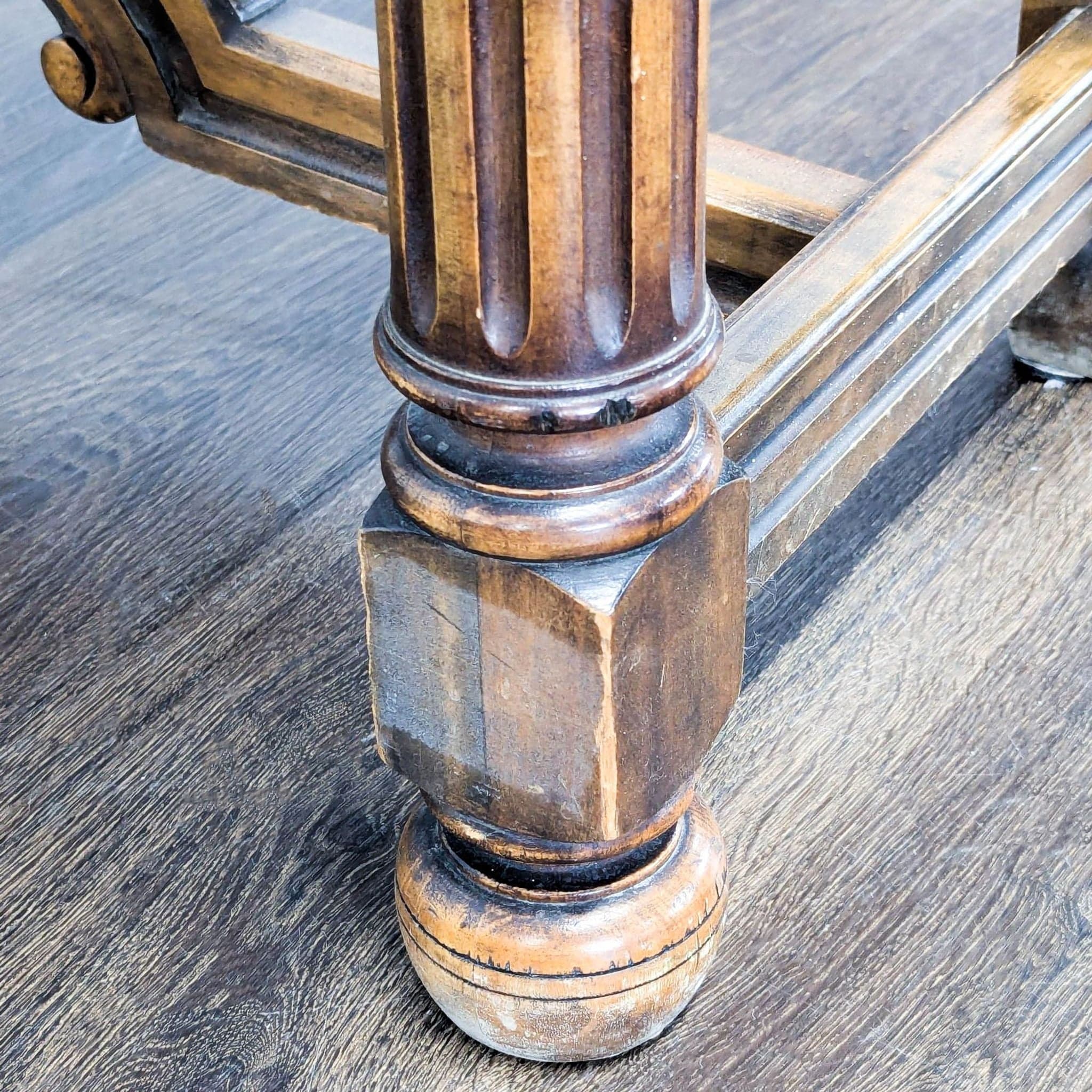 Antique Berkey & Gay Cabinet - Thumbnail 14