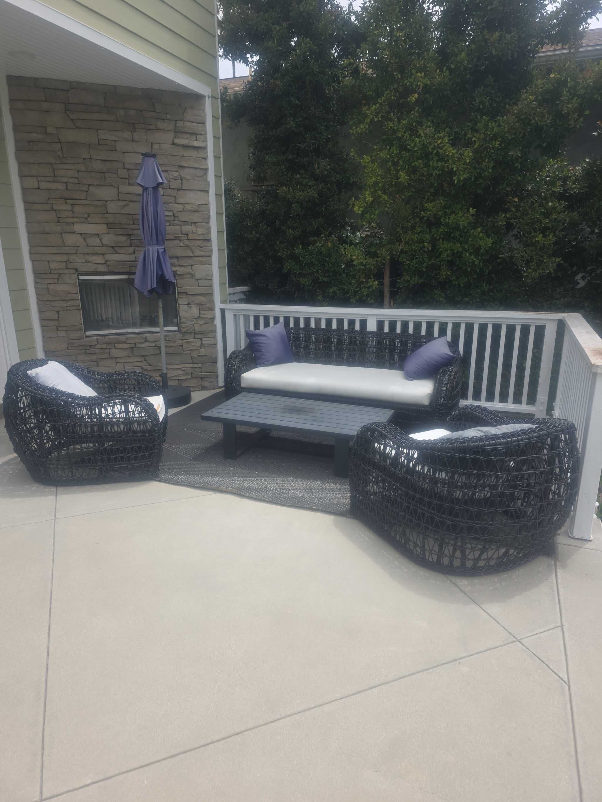 Meredith Baer Home Outdoor Wicker Patio Furniture Set - Bubble Sofa, 2 Bubble Chairs, Alegria Coffee Table - Thumbnail 2