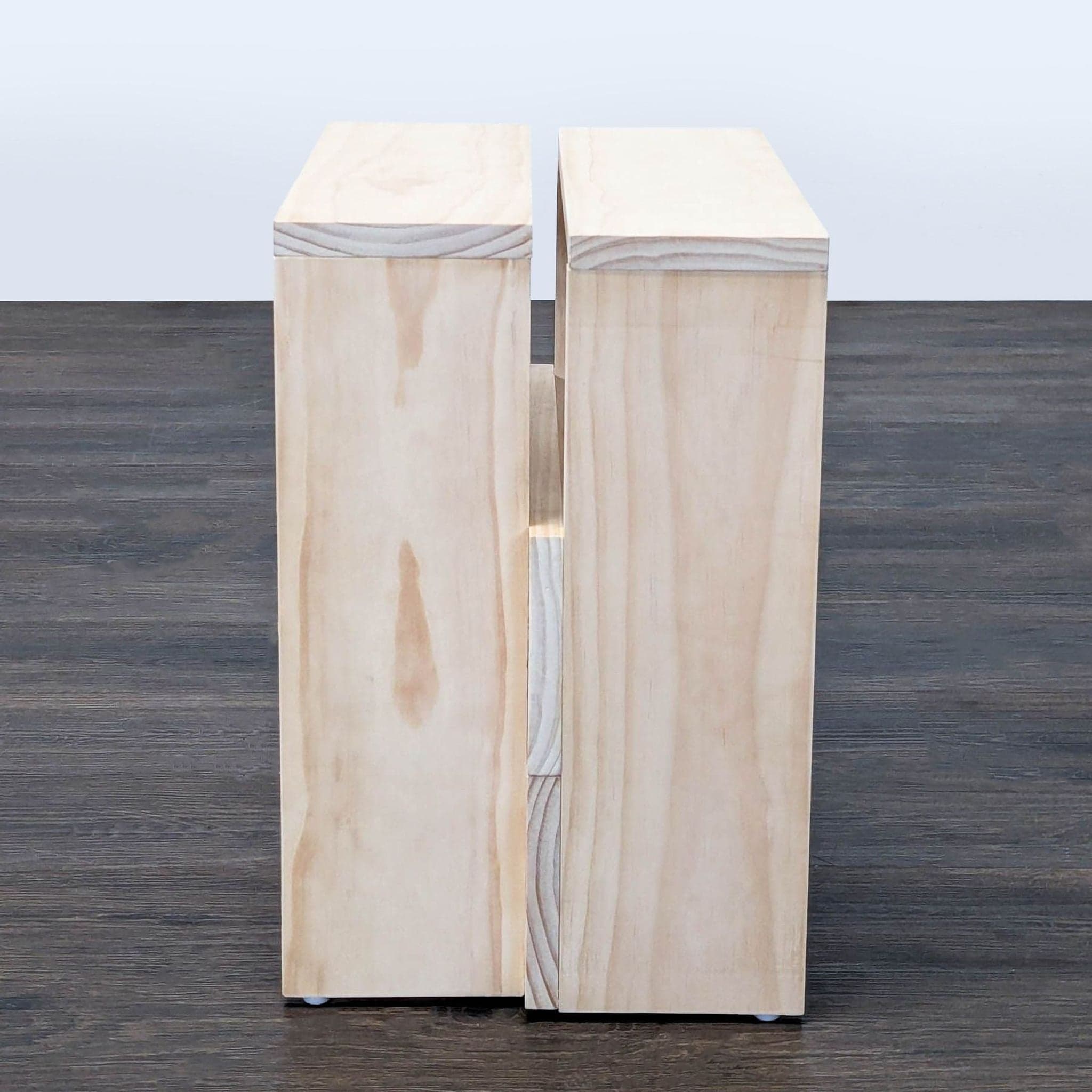 Manual Studio Stool - Thumbnail 4