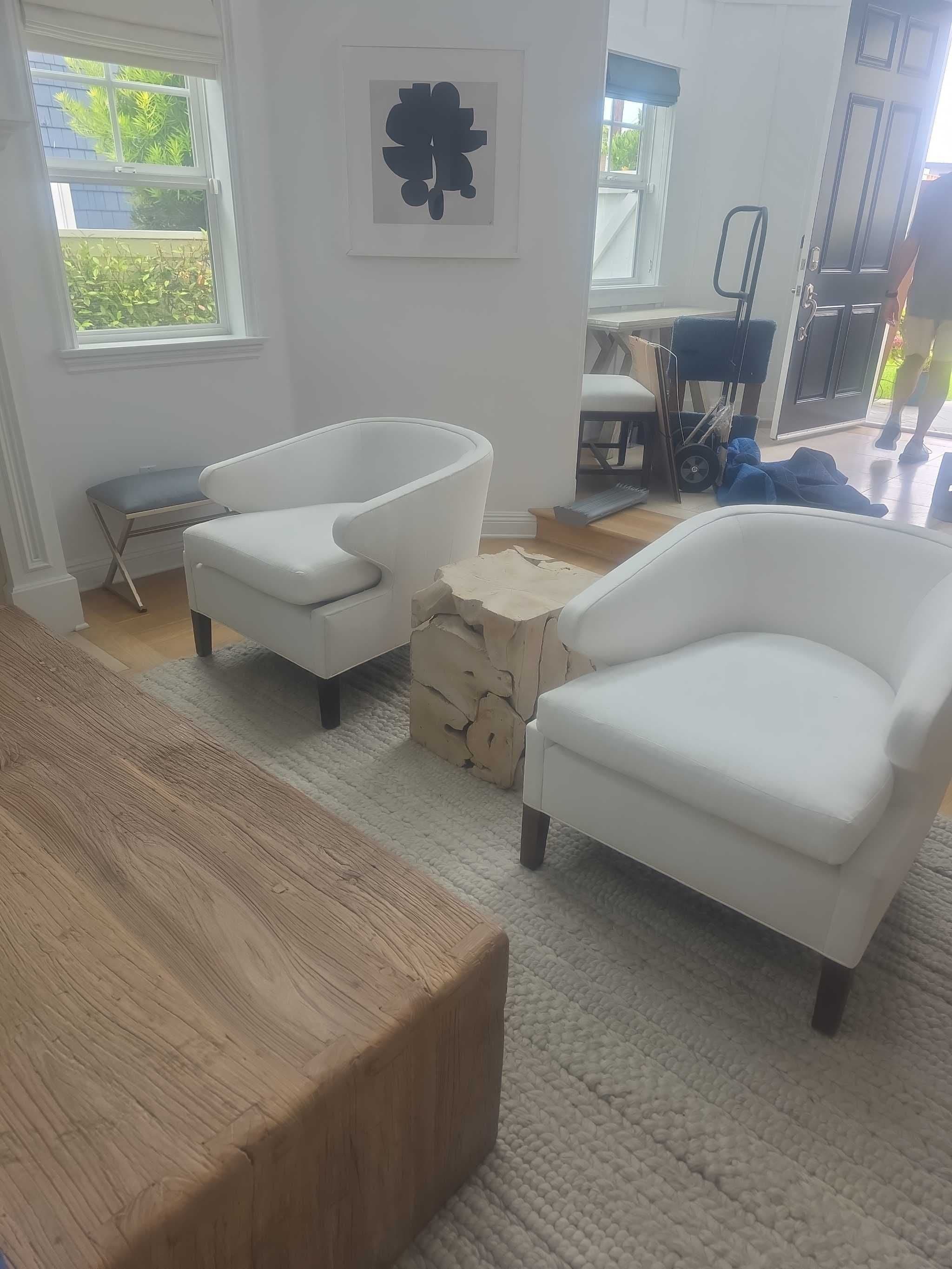 Pair of Meredith Baer Home Modern White Lounge Asher Chairs - Thumbnail 2