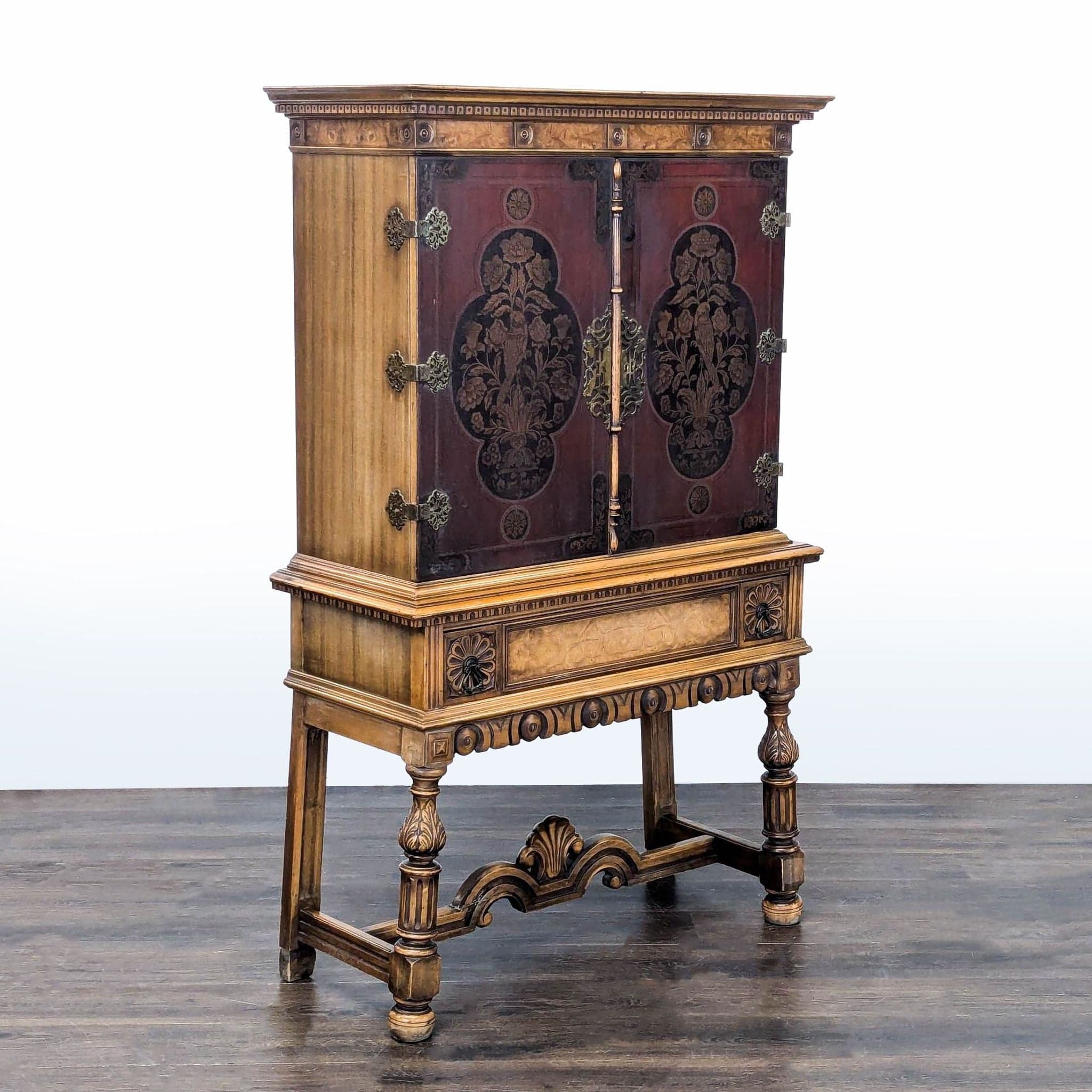 Antique Berkey & Gay Cabinet - Thumbnail 3