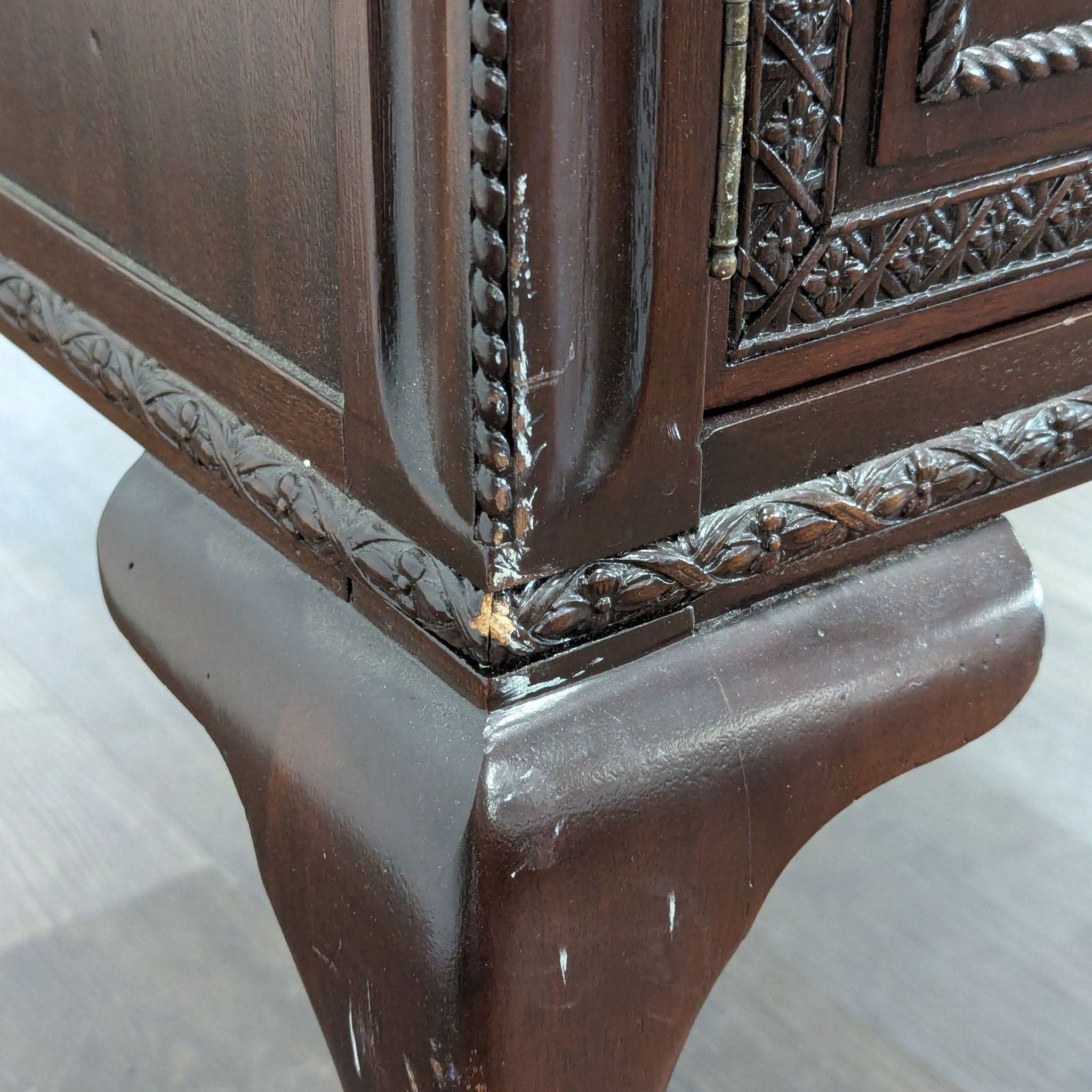Vintage Lenox Sideboard - Thumbnail 9