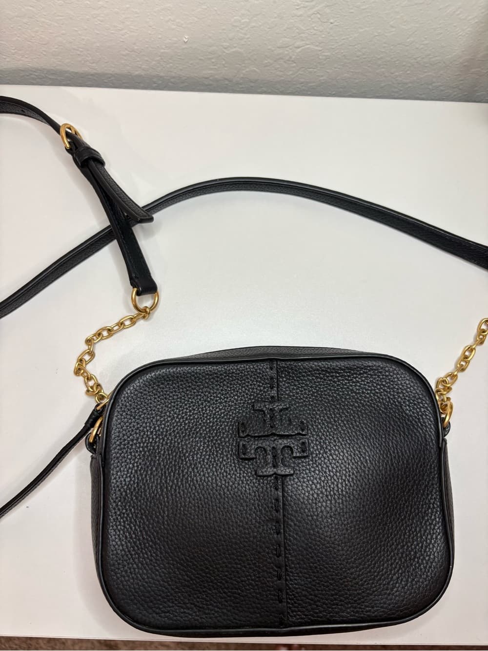 Tory Burch Black Pebbled Leather McGraw Camera Crossbody Bag gold hardware - Thumbnail 2