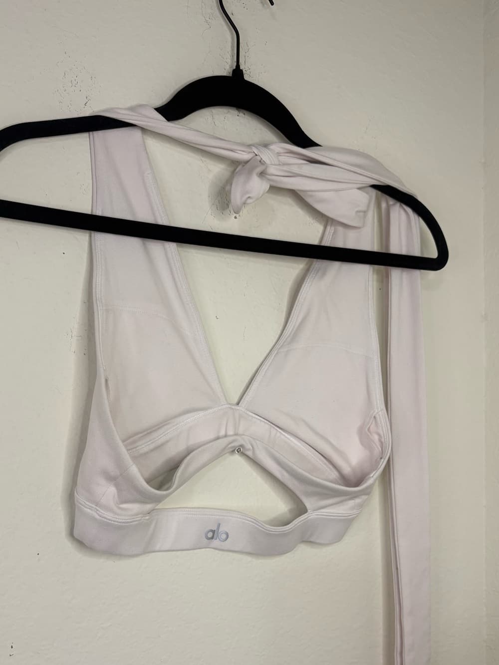 Alo Yoga Alosoft Switch It Up Bra in white criss-cross wrap ties size XS - Thumbnail 12