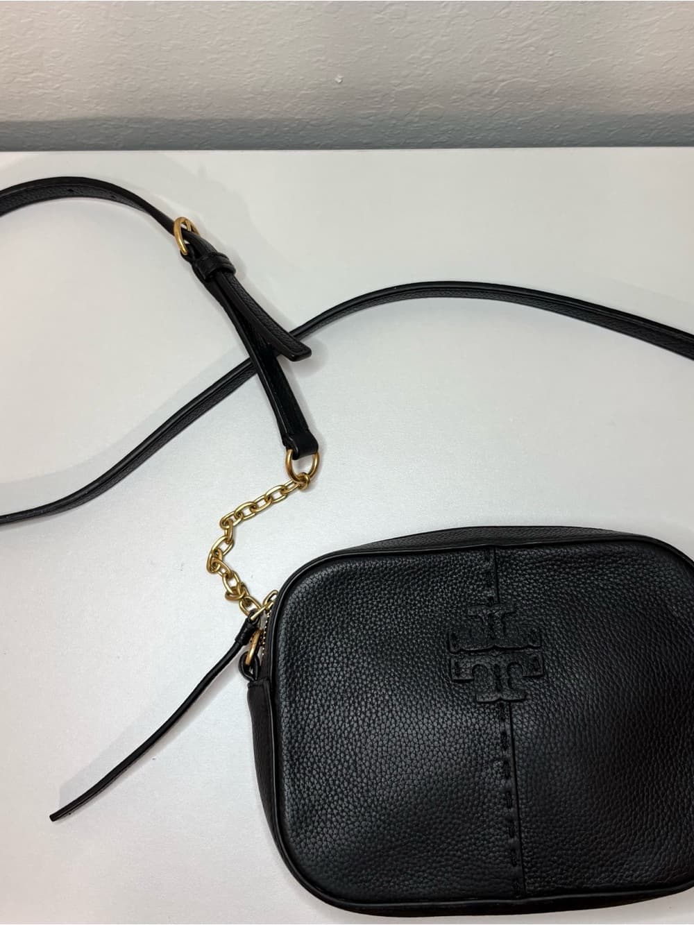 Tory Burch Black Pebbled Leather McGraw Camera Crossbody Bag gold hardware - Thumbnail 16