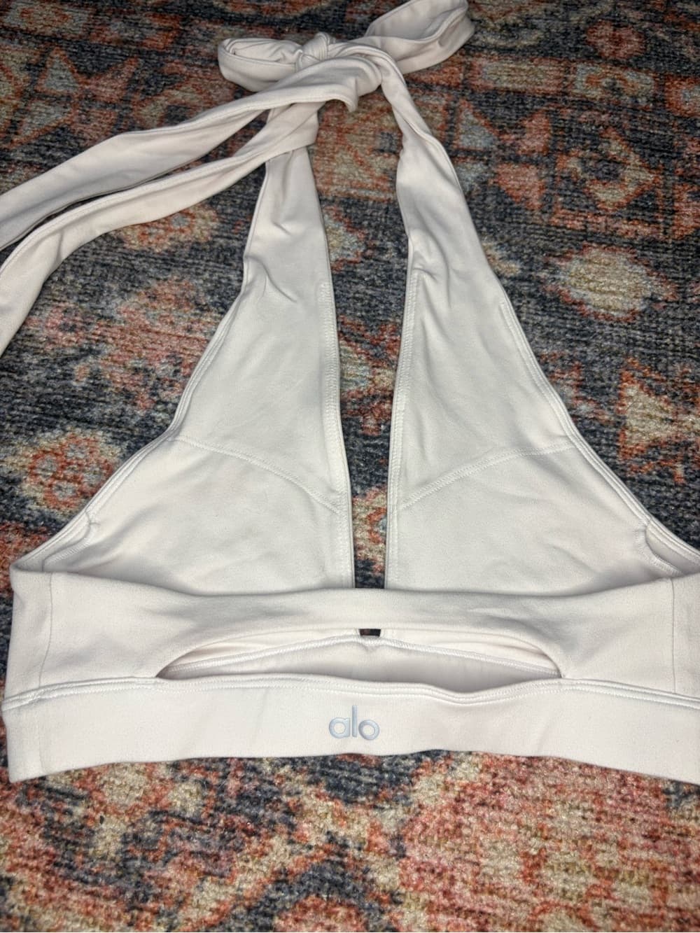 Alo Yoga Alosoft Switch It Up Bra in white criss-cross wrap ties size XS - Thumbnail 9