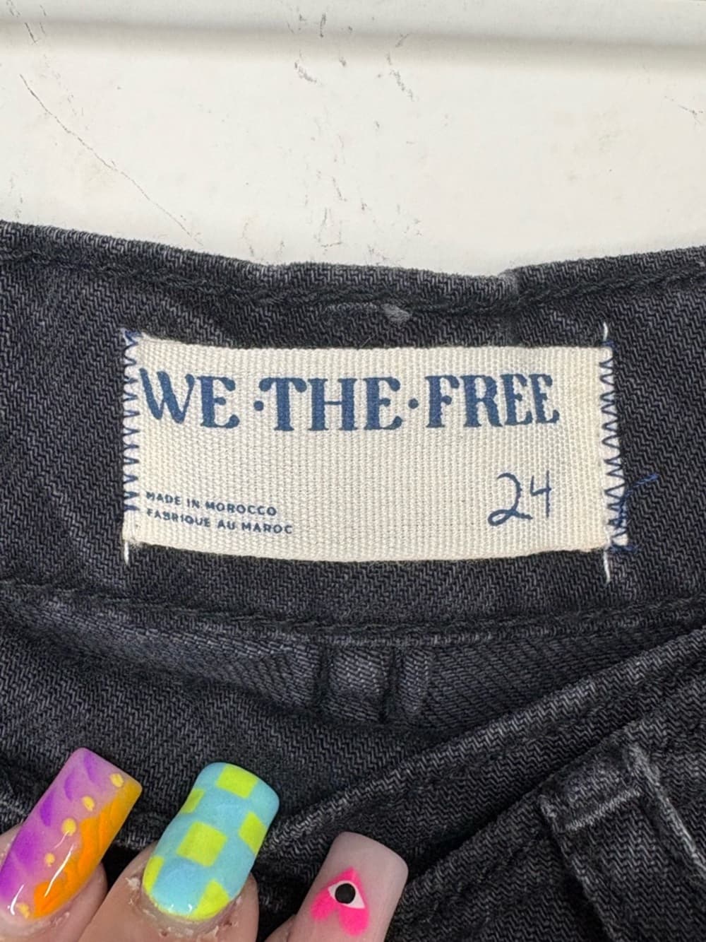 We The Free Boomerang Raw Hem Black Denim Shorts size 24 Free People - Thumbnail 4