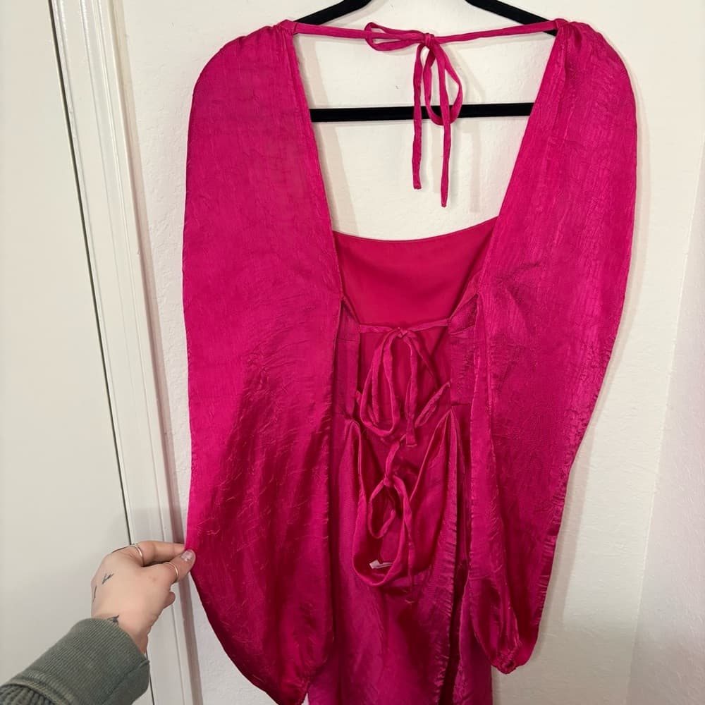 Lovers + Friends Azusa mini dress in berry pink satin crinkle fabric size small - Thumbnail 7