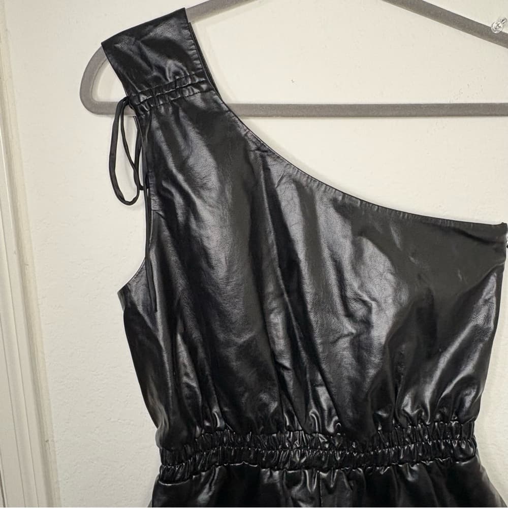 Lovers and Friends REVOLE Black Faux Leather Sleek One Shoulder Romper NWT - Thumbnail 4