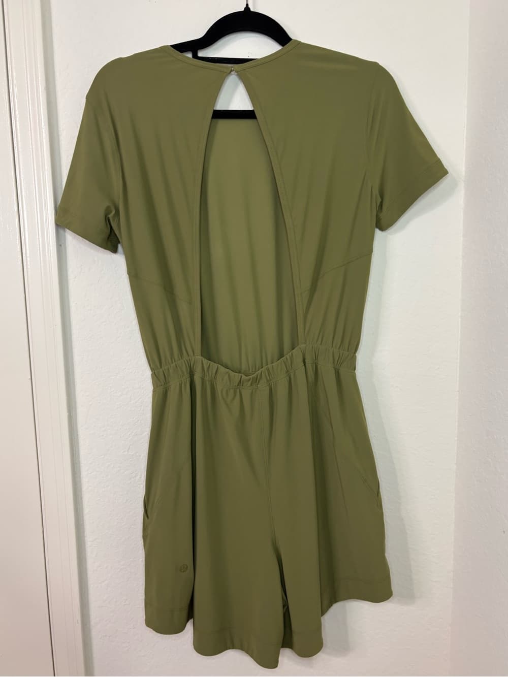 Lululemon Lightweight High-Neck Romper Bronze Green size 6 - Thumbnail 8