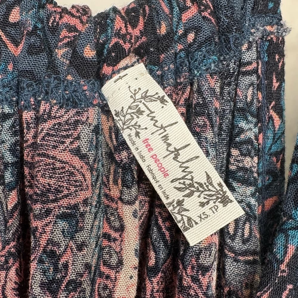 Free People Count Me In Trapeze Tunic Top black / pink combo paisley with lace - Thumbnail 9