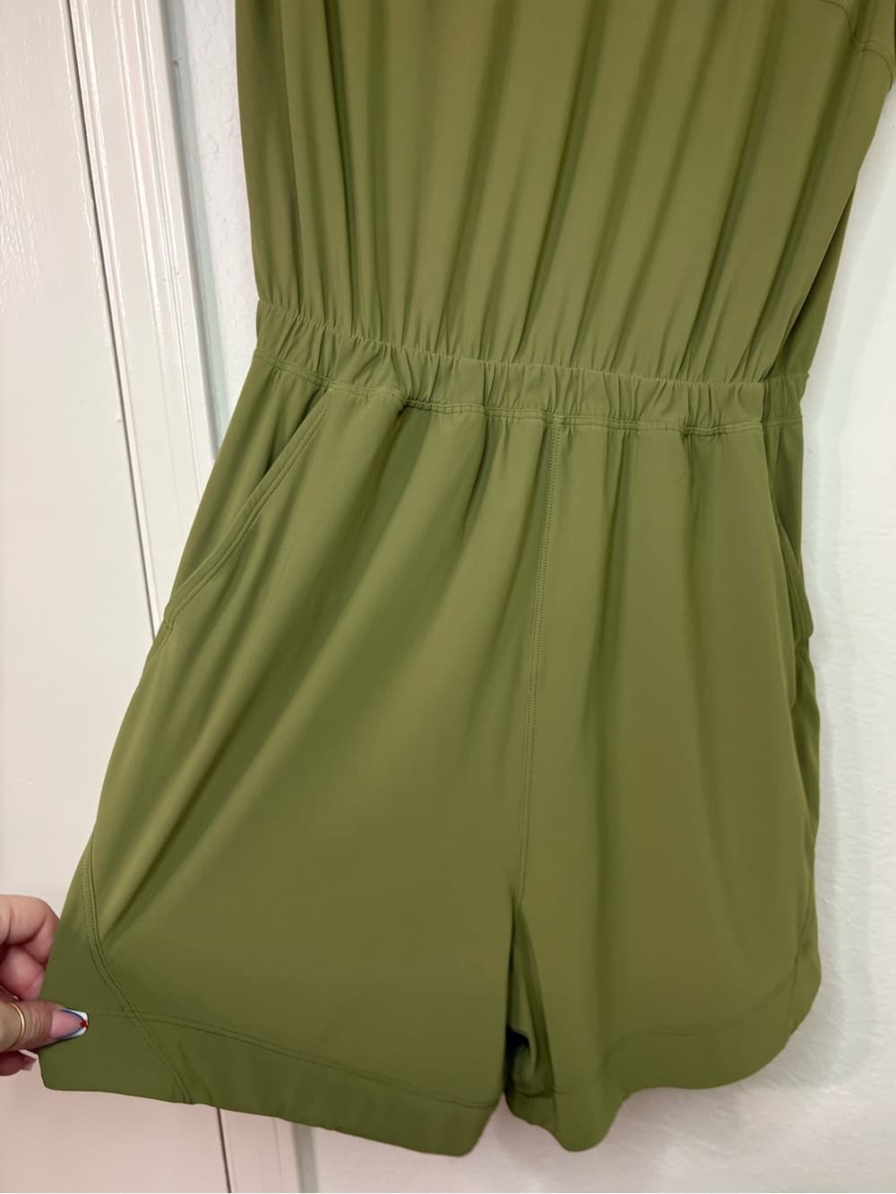 Lululemon Lightweight High-Neck Romper Bronze Green size 6 - Thumbnail 7