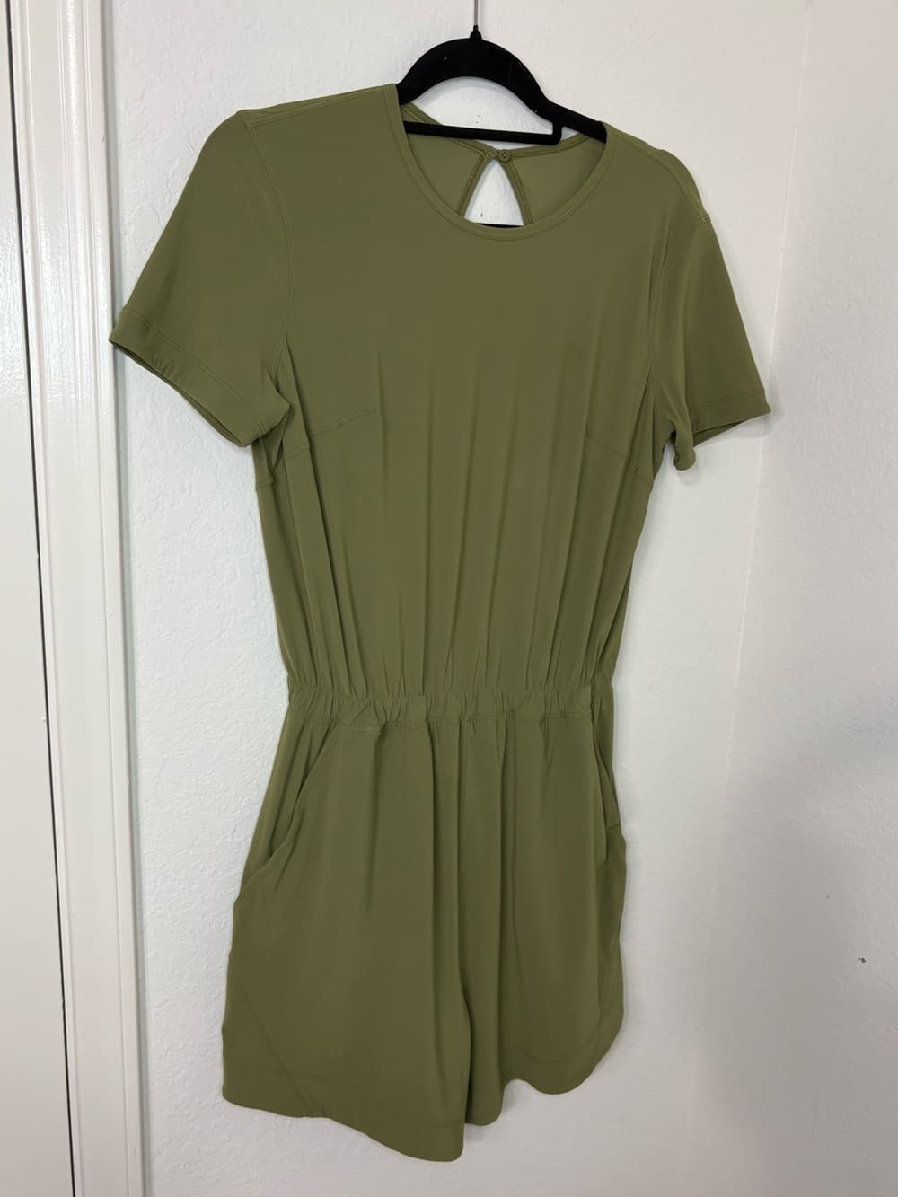 Lululemon Lightweight High-Neck Romper Bronze Green size 6 - Thumbnail 4