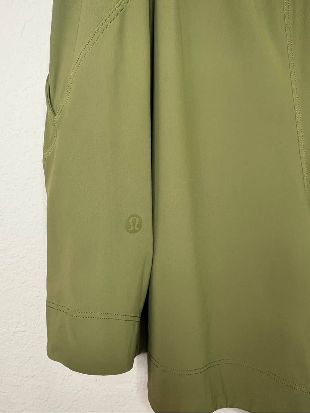 Lululemon Lightweight High-Neck Romper Bronze Green size 6 - Thumbnail 9