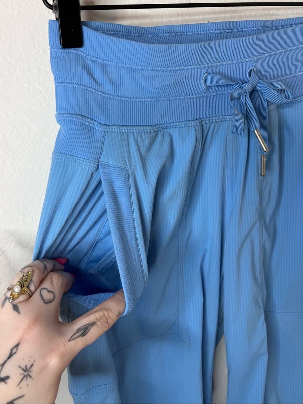 Lululemon Dance Studio Pants in Blue Nile Size 2 - Thumbnail 5