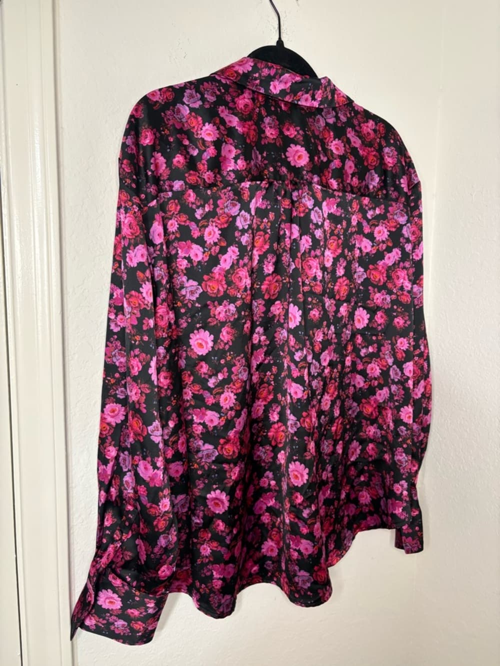 For Love & Lemons Floral Lola Silk-Like Button Down Top pink and black size L - Thumbnail 8