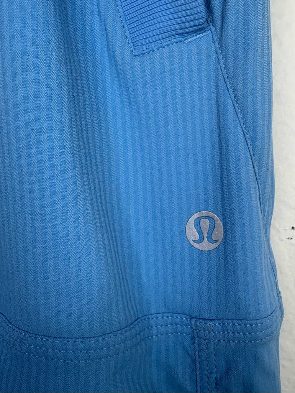 Lululemon Dance Studio Pants in Blue Nile Size 2 - Thumbnail 3