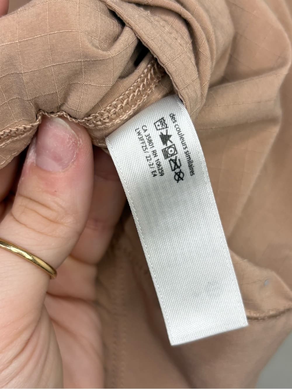Lululemon Lightweight Stretch Running Short Sleeve Shirt pink clay size 4 - Thumbnail 6