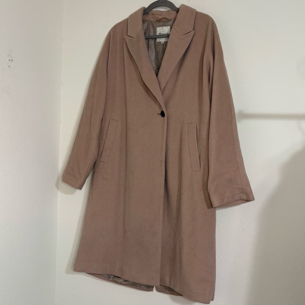 Madewell Wool Mohair Blend Cocoon Coat in Blush Tan Size 12 - Thumbnail 2