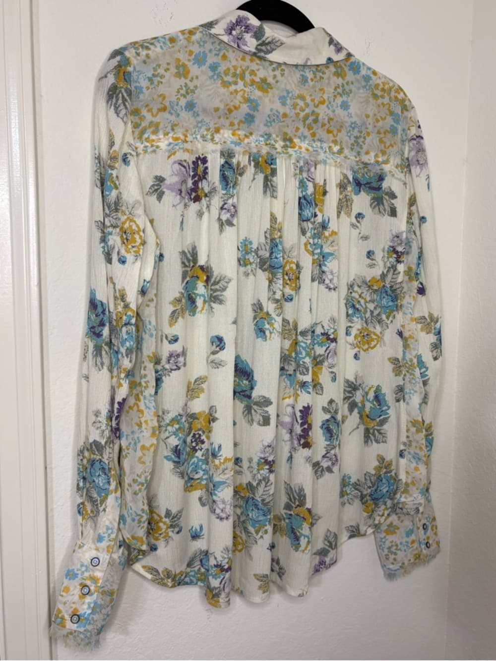 Free People Hold On To Me Floral Printed Blouse oversized Top size Medium - Thumbnail 8