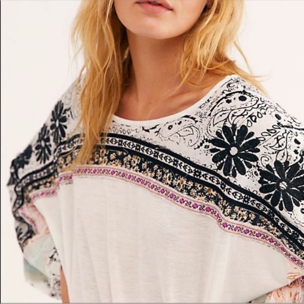 Free People Tripoli Embroidered Long-Sleeve top size small oversized - Thumbnail 13
