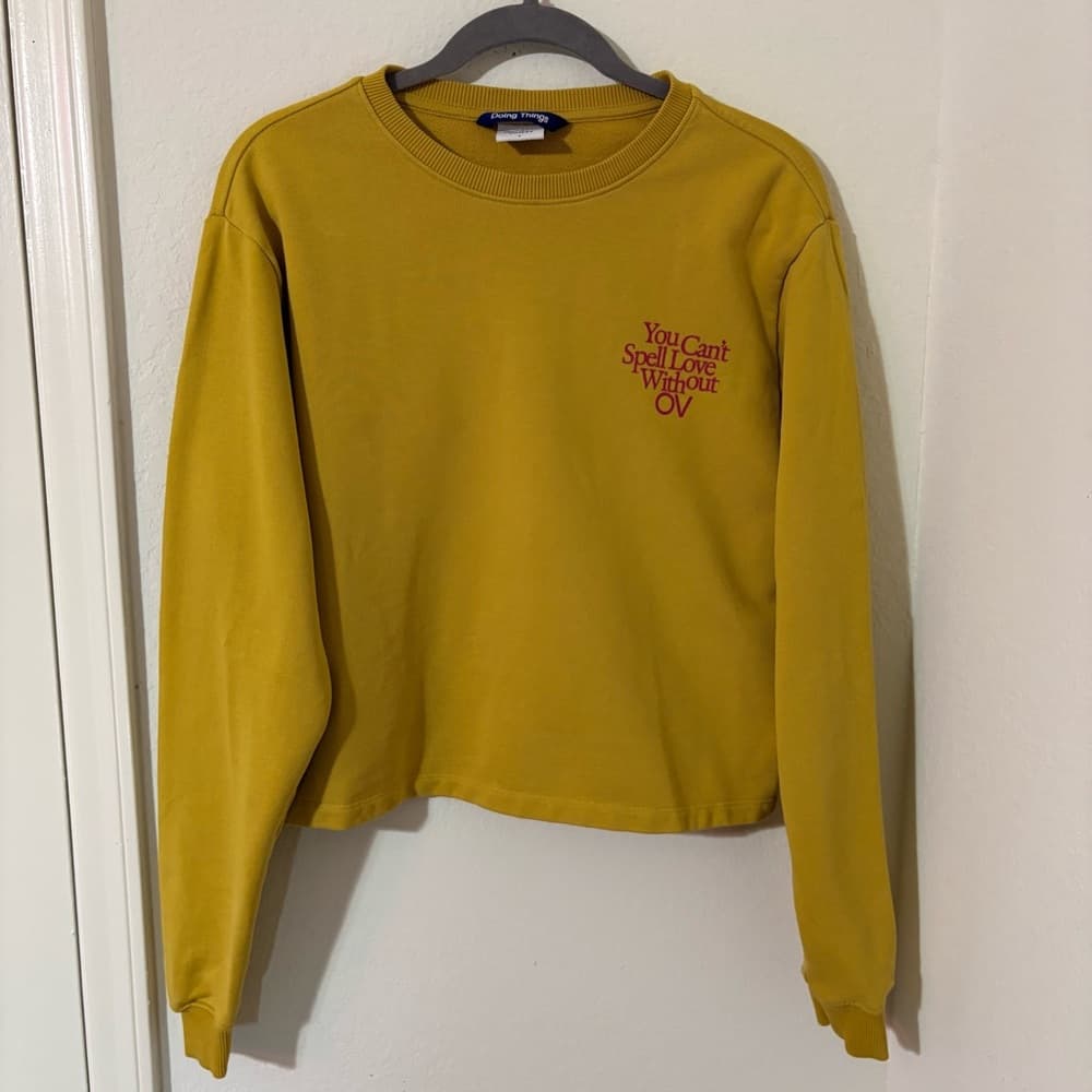 Outdoor Voices Love Without OV Cropped Sweatshirt organic cotton Sz small - Thumbnail 12