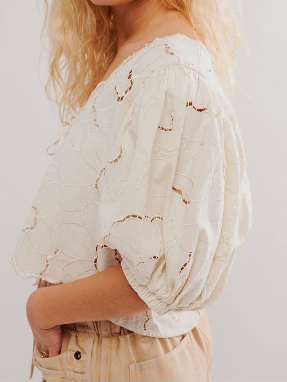 Free People June Top with balloon sleeves and floral embroidery tie front size S - Thumbnail 6